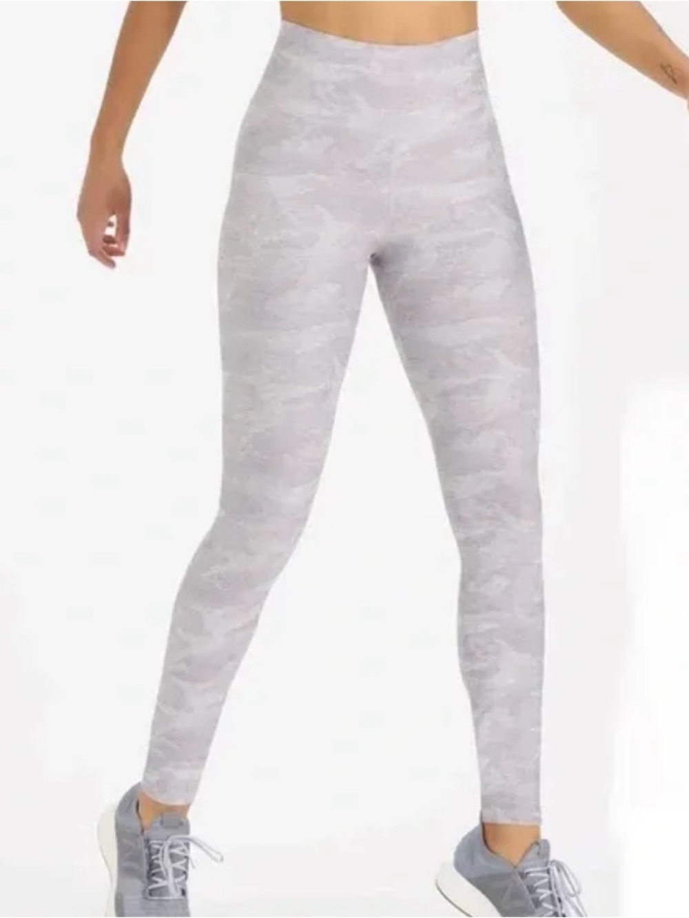 VUORI Clean Elevation Women’s Leggings Pale Heather Camo # VW444-5 L NWT